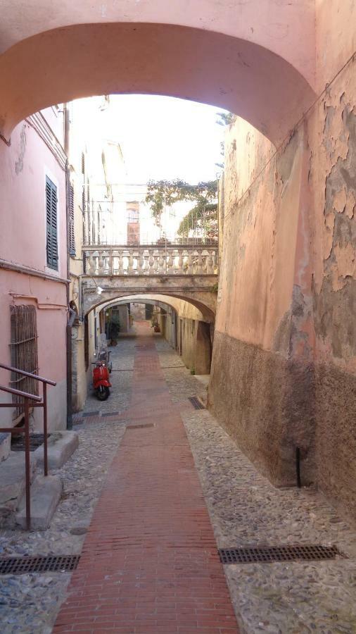 Medieval House ヴェンティミーリア エクステリア 写真
